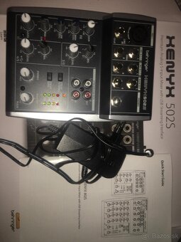 mixážny pult behringer xenyx 502S - 2