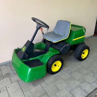 Husqvarna rider 850 / JOHN DEERE - 2