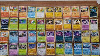 Predám originál Pokemon karty - Pikachu, Eevee a iné - 2