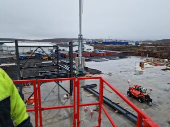 Stavebník- Island - 2