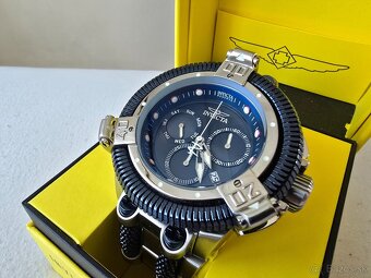 Invicta Python - 2