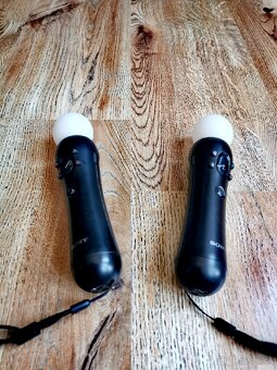 2x Pohybový ovládače Move Ps4 - 2