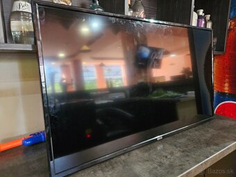 ECG Full HD 40“ (101 cm) - 4ks - 2