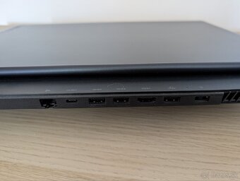 Lenovo Legion 5 - Ryzen 7 5800, RTX 3070 130 Watt, 32GB RAM - 2