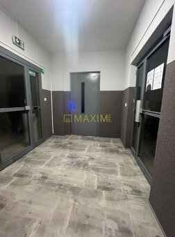 Veľkopriestranný 3-izbový byt na ulici Jána Smreka v Devínsk - 2