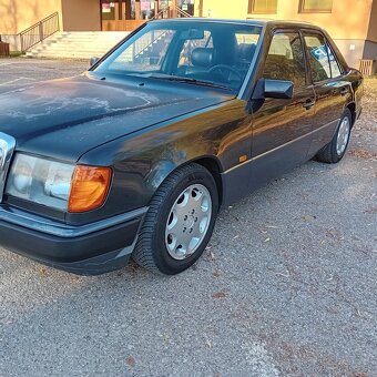 Mercedes-Benz w124 200E - 2
