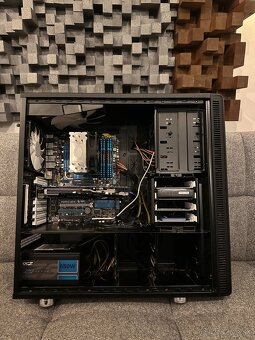 Skrina - FRACTAL Define XL Pearl Black - 2