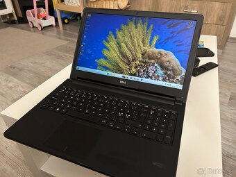 Dell Vostro 3558 s i3,8gb ram,500gb sata disk,15,6"HD - 2