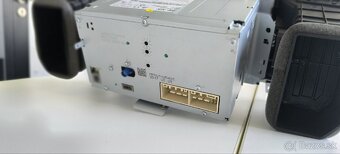 Original Kia Sportage multimedia radio - 2