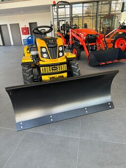 Predám traktor ZX18b - 2