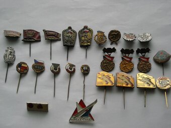 Odznaky:Vojenský,Spartakiada,Dubček a iné - 2