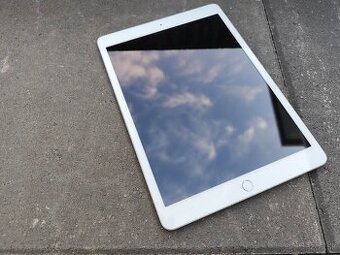 Ipod 8 generacia 32GB - 2