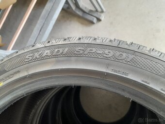 Austone 255/40r19 - 2