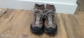 Trekingové,turistické topánky veľkosť 31,Gore-Tex) a 32 turi - 2