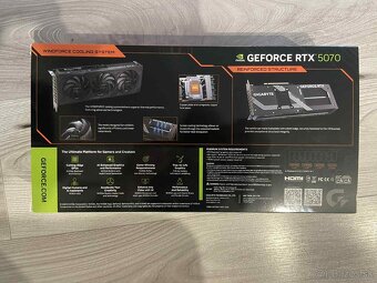 GIGABYTE GeForce RTX 5070 WINDFORCE SFF 12G - 2
