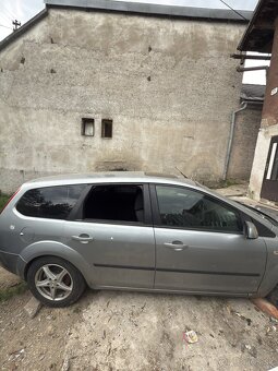 Pozor Ford focus 2.0 100kw - 2