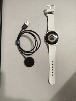Samsung Galaxy Watch 4 44mm strieborné - 2