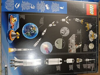 Lego NASA Apollo Saturn V - 2