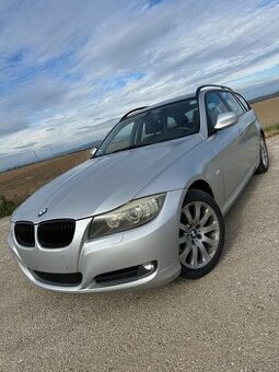 BMW 318i E91 Facelift - 2