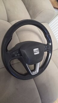 Volant SEAT LEON 5f lift excelence +Airbag - 2