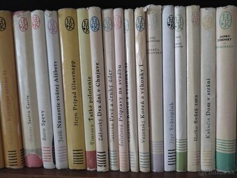 Knihy Hviezdoslalova kniznica - 2