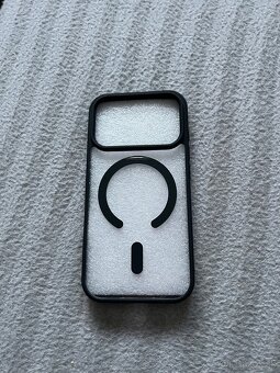 Kryty IPhone 17 PRO - 2