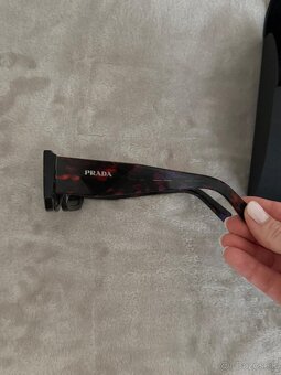 Predám dámske slnečné okuliare zn. PRADA - 2