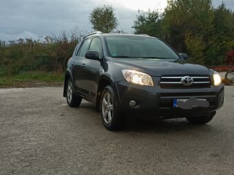 Toyota RAV 4 2,2 D-4D 4x4 - 2