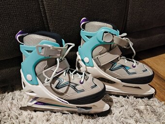Detské korčule nastaviteľné 32-35 - 2