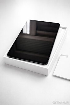 iPad Air 5. Generácie (2022) M1 - 2