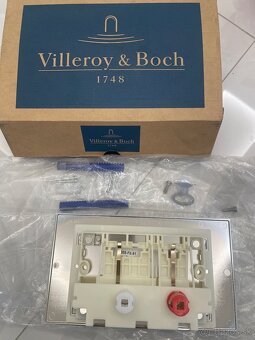 Splachovač na toaletu Villeroy & Boch - 2