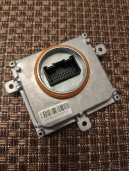 riadiaca jednotka svetiel nová 4G0907397P - 2
