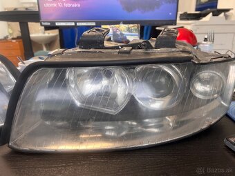 Predne svetla Audi a4 b6 - 2
