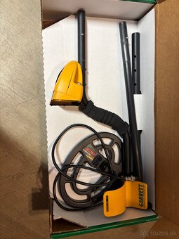 Detektor kovov Garrett Ace 150 - 2