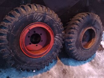 Kolesa na vlecku 10,5-16 - 2