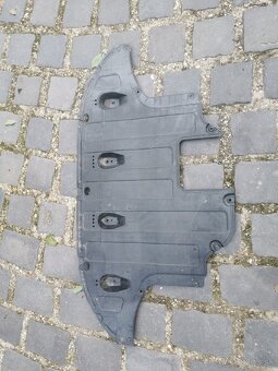 Kryt motora hyundai i20 - 2