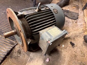 Elektromotor 3,3 kW - 2