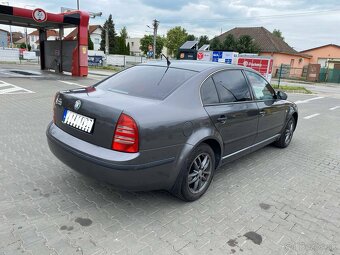 Škoda Superb - 2