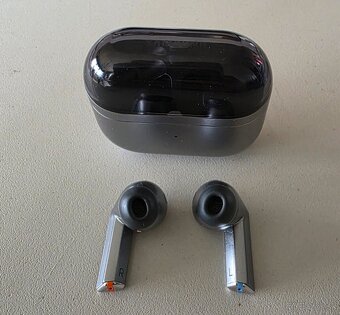 Predám Galaxy Buds3 Pro strieborné SM-R630 - 2