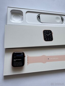 Apple Watch 6 - 44mm Gold + Pink Sand Cellular - 2