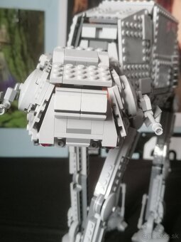 Lego star wars AT-AT walker spolu s minifigurkami - 2