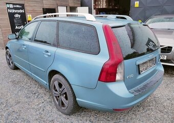 Volvo V50 2,0 100kw-Náhradní díly - 2