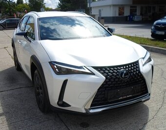 Lexus UX 250h Nové vozidlo 25 km,v záruke,alcantara,kamera,k - 2