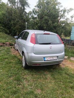 Predám Fiat Punto 1.3 Jtd Diesel AUTOMAT - 2