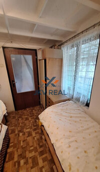 ZNÍŽENÁ CENA Na predaj záhrada s chatkou v oblasti Hron. - 2