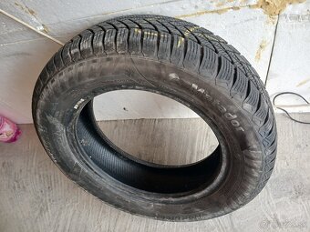 185/65 R15 - 2