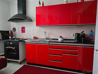 Predaj 5 izb.radového domu v mestskej časti Budatín - 2