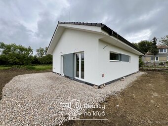 Na predaj novostavba holodom rodinný dom v obci Čechy - 2