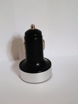 Nabíjačka do auta - 2