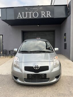 Toyota Yaris 1.3 Benzin = Klíma, 192756km Bez korozie = - 2